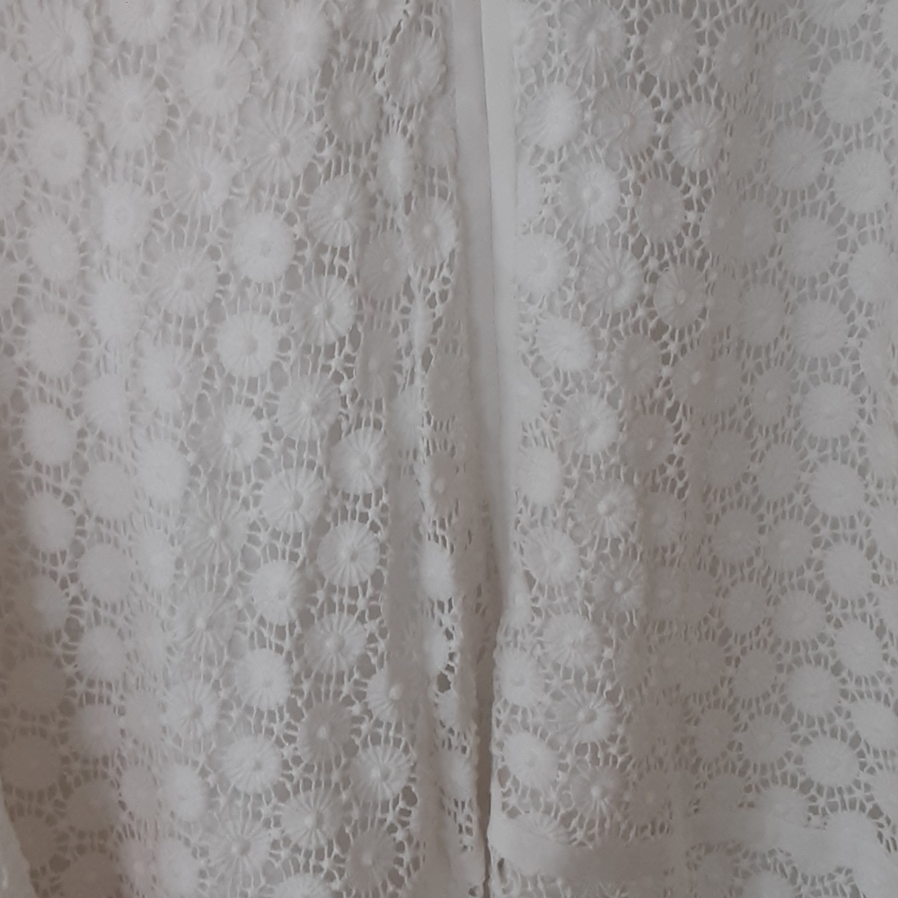 A pea in a pod pre-pregnancy dress in white - Picture 7 of 8